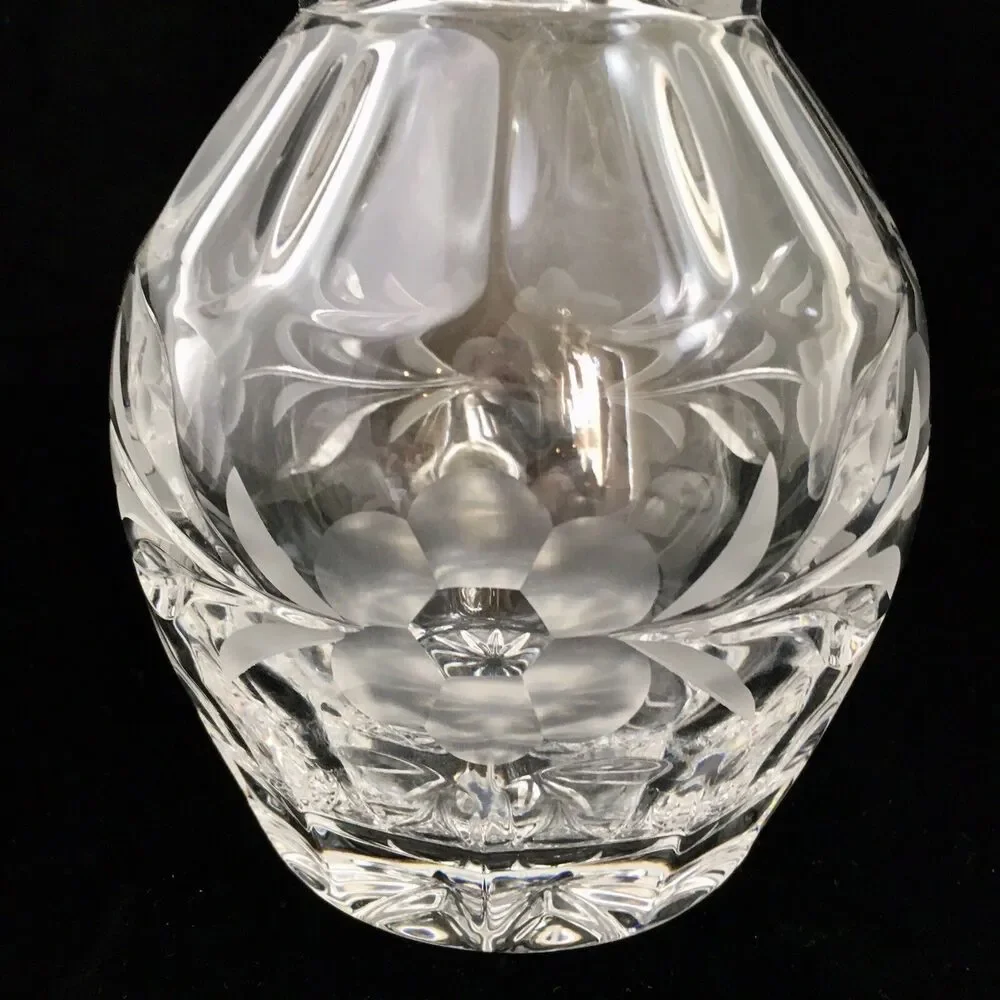 Gorham Crystal Wine Decanter 11” Tall “Spring Meadow” Clear